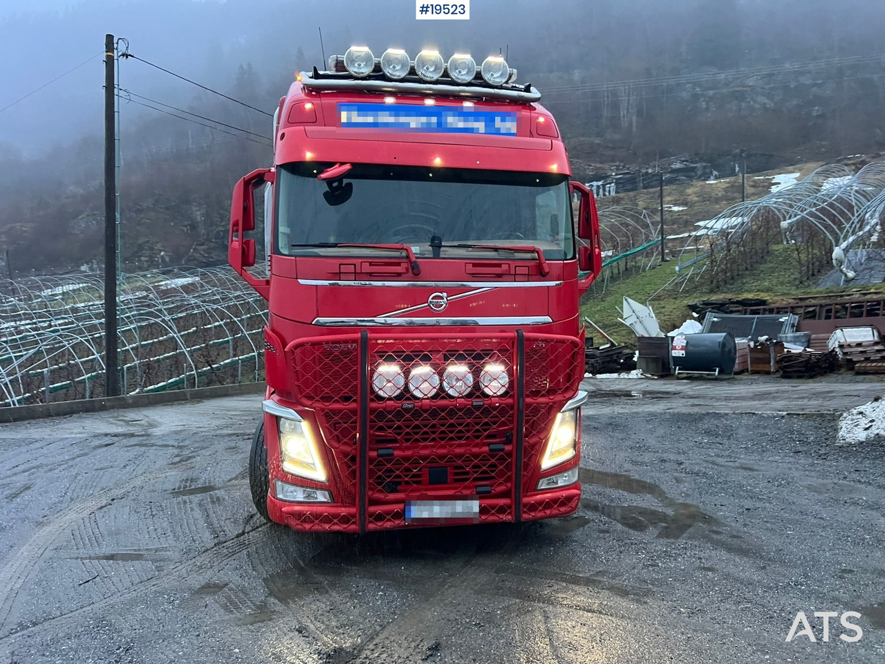 Volvo FH540 - Camion grumier: photos 3 Volvo FH540 - Camion grumier: photos 3