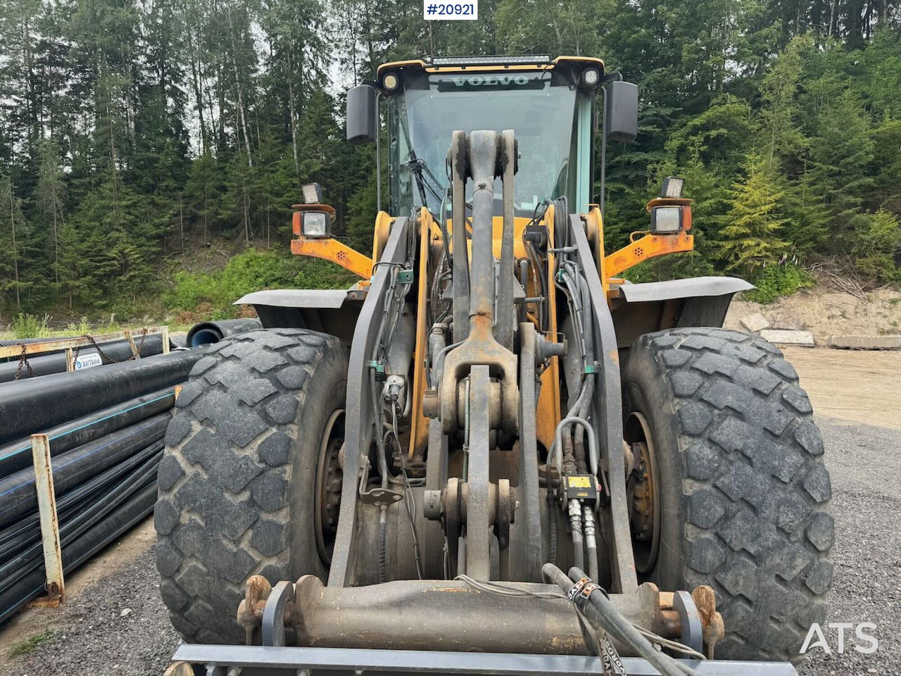 Volvo L110F - Chargeuse sur pneus: photos 3 Volvo L110F - Chargeuse sur pneus: photos 3