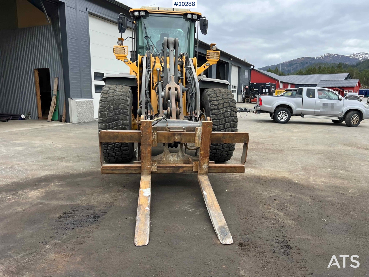 Volvo L110H - Chargeuse sur pneus: photos 4 Volvo L110H - Chargeuse sur pneus: photos 4