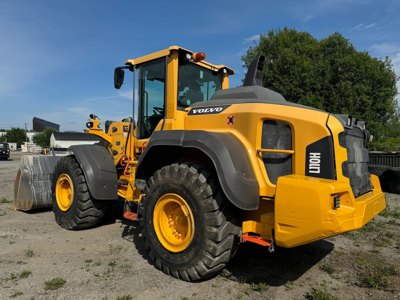 Volvo L110H - Chargeuse sur pneus: photos 3 Volvo L110H - Chargeuse sur pneus: photos 3