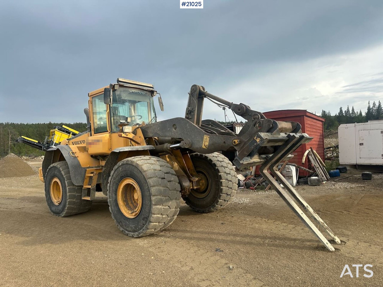 Volvo L120E - Chargeuse sur pneus: photos 2 Volvo L120E - Chargeuse sur pneus: photos 2