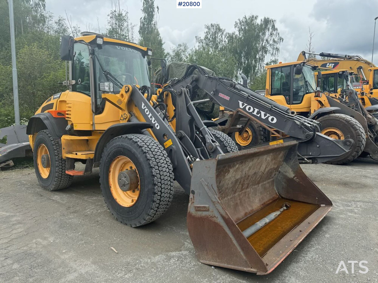 Volvo L45G - Chargeuse sur pneus: photos 1 Volvo L45G - Chargeuse sur pneus: photos 1