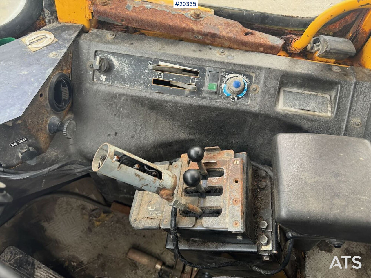 Chargeuse sur pneus Volvo L90: photos 21