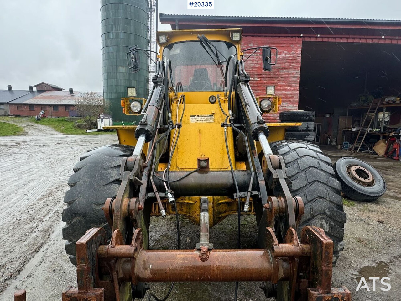 Chargeuse sur pneus Volvo L90: photos 11