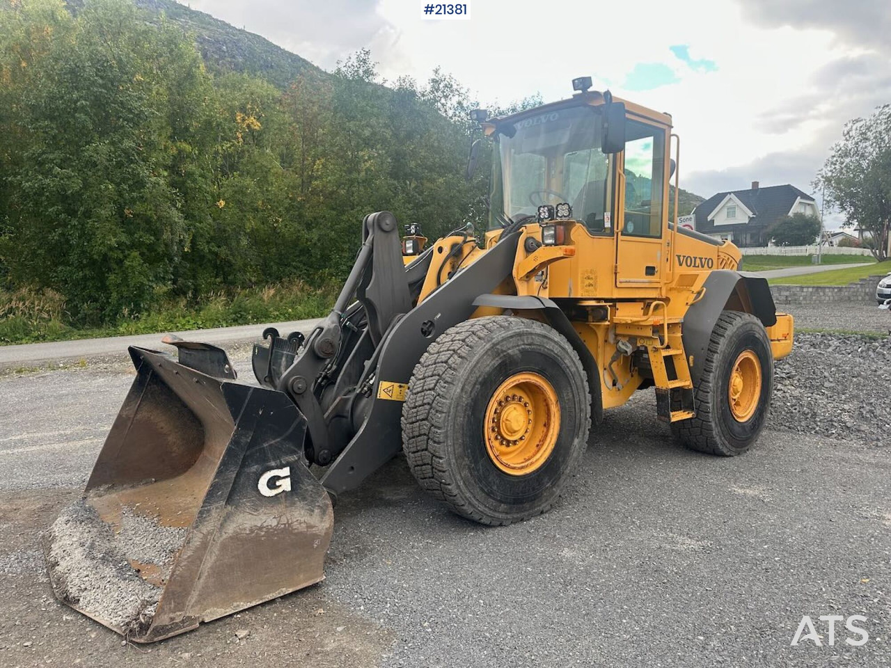 Volvo L90E - Chargeuse sur pneus: photos 3 Volvo L90E - Chargeuse sur pneus: photos 3