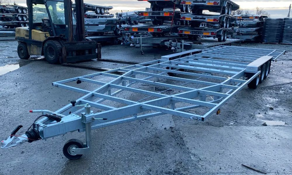 Boro - Semi-remorque porte-conteneur/ Caisse mobile: photos 1 Boro - Semi-remorque porte-conteneur/ Caisse mobile: photos 1