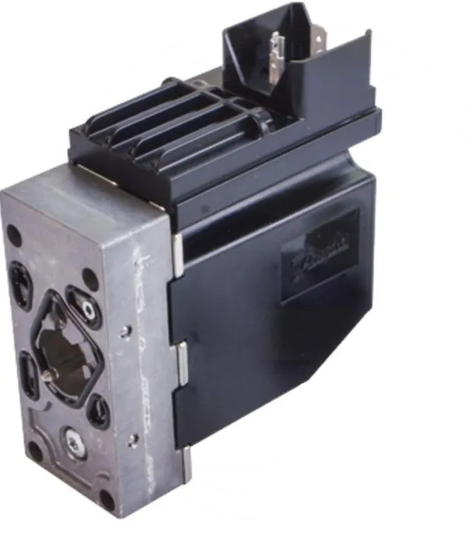 Danfoss valve 157B4028 PVEH 32(11166817) - Valve hydraulique pour Grue auxiliaire: photos 2 Danfoss valve 157B4028 PVEH 32(11166817) - Valve hydraulique pour Grue auxiliaire: photos 2