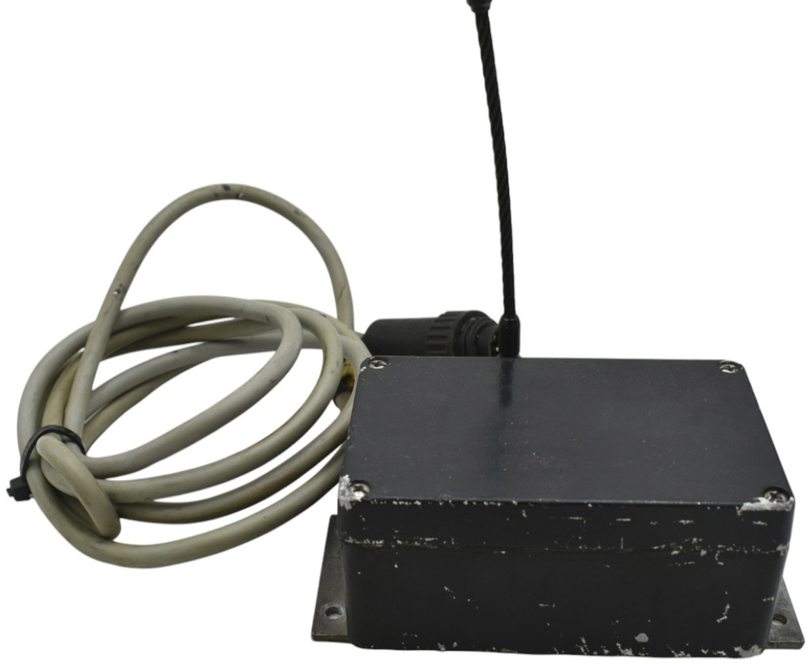 Palfinger P1 Type 500 antenna box EEA2591-500 - Pièces de rechange pour Grue auxiliaire: photos 3 Palfinger P1 Type 500 antenna box EEA2591-500 - Pièces de rechange pour Grue auxiliaire: photos 3