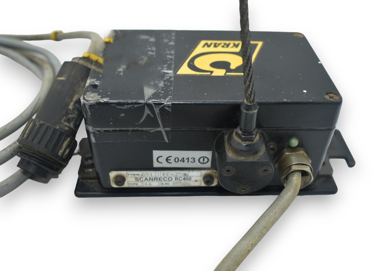 Receiver with cable and antenna Scanreco RC400 - Pièces de rechange pour Grue auxiliaire: photos 5 Receiver with cable and antenna Scanreco RC400 - Pièces de rechange pour Grue auxiliaire: photos 5