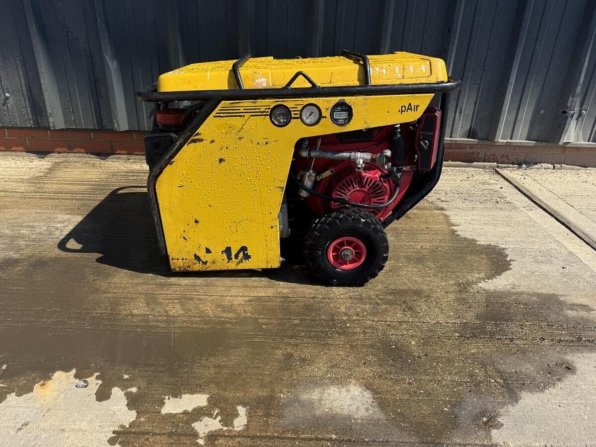 CompAir C14 Compressor - Compresseur d'air: photos 1 CompAir C14 Compressor - Compresseur d'air: photos 1