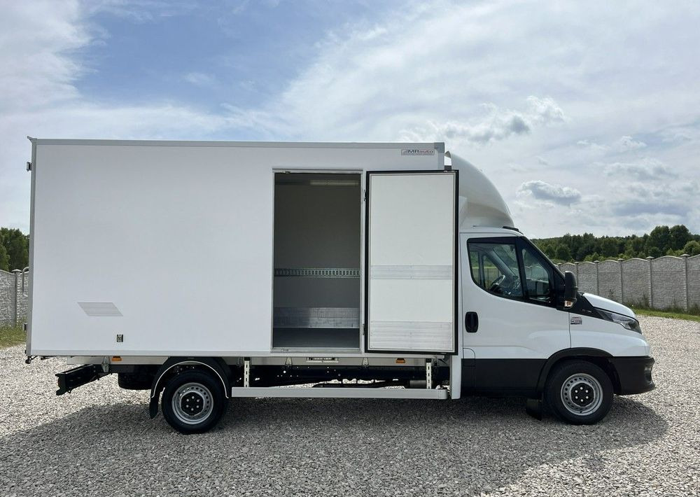 Iveco Daily - Véhicule utilitaire frigorifique: photos 5 Iveco Daily - Véhicule utilitaire frigorifique: photos 5
