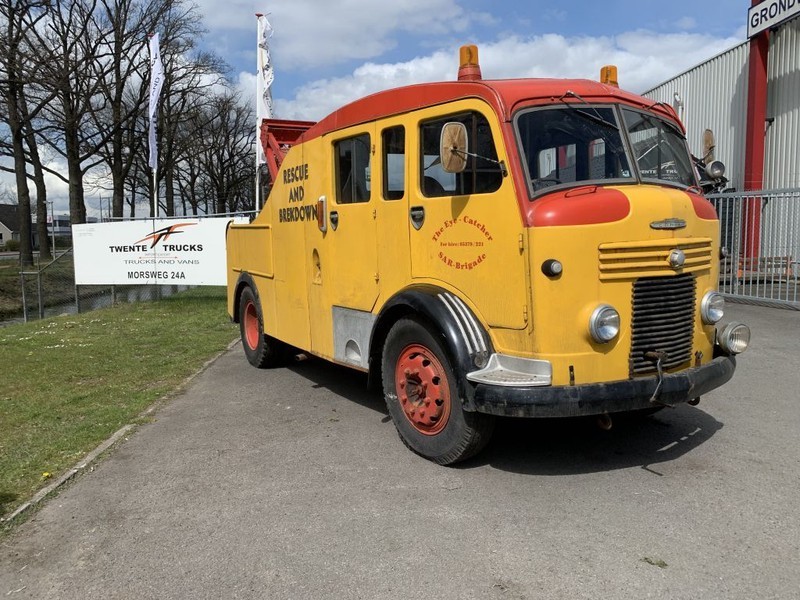 Commercial Commer Wrecker Afsleep Berging 1952 Barnfinds and Restoration projects Dubbelcabine bergingsvoertuig - Remorqueuse: photos 1 Commercial Commer Wrecker Afsleep Berging 1952 Barnfinds and Restoration projects Dubbelcabine bergingsvoertuig - Remorqueuse: photos 1