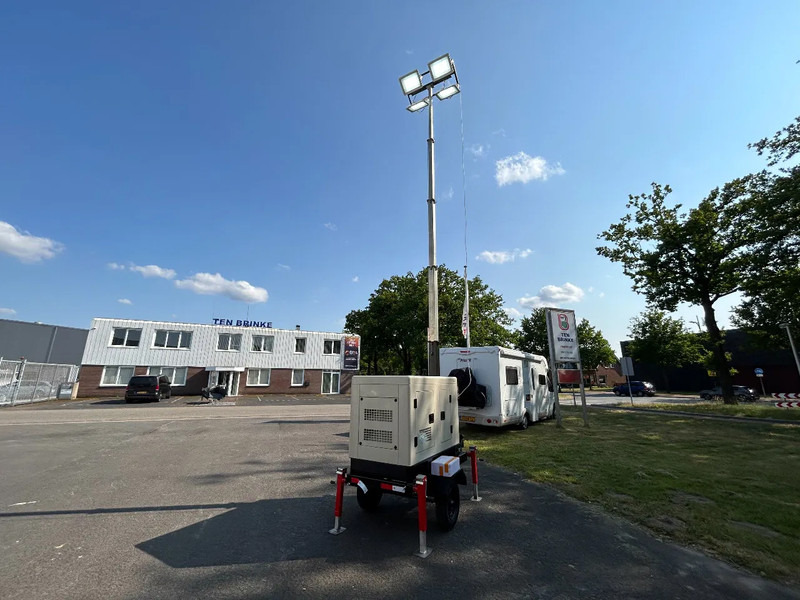 Diversen DPX 15KVA Light Tower Ricardo 295D / New and not used - Mat d'éclairage: photos 4 Diversen DPX 15KVA Light Tower Ricardo 295D / New and not used - Mat d'éclairage: photos 4