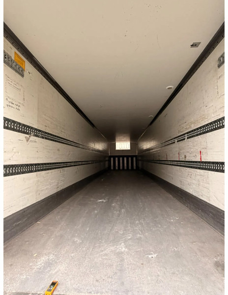 ROHR RSK 29.5 IV gesloten oplegger evt voor koeling - Semi-remorque fourgon: photos 3 ROHR RSK 29.5 IV gesloten oplegger evt voor koeling - Semi-remorque fourgon: photos 3