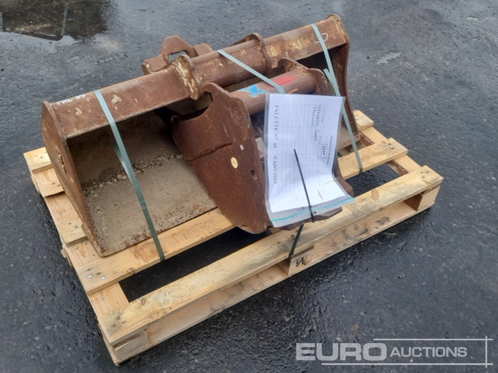 10" Digging, 40" Ditching Buckets - Matériel de chantier: photos 1 10" Digging, 40" Ditching Buckets - Matériel de chantier: photos 1