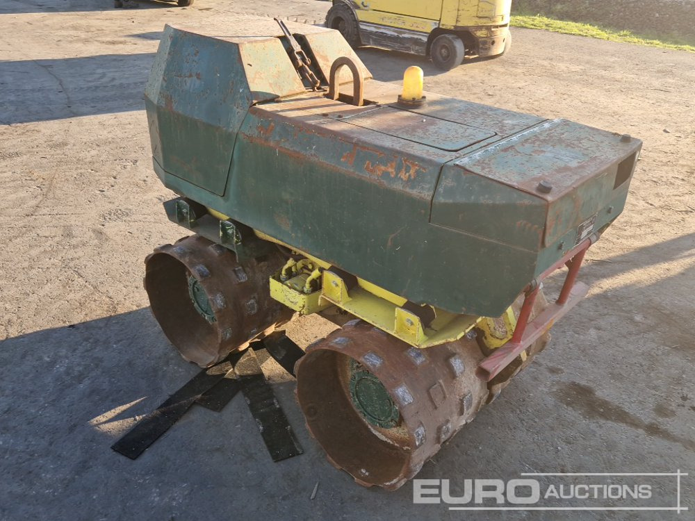 2004 Rammax RW1504 - Mini compacteur: photos 2 2004 Rammax RW1504 - Mini compacteur: photos 2