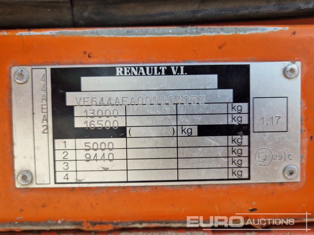 Camion citerne 2005 Renault Midlum 180 DCI: photos 41