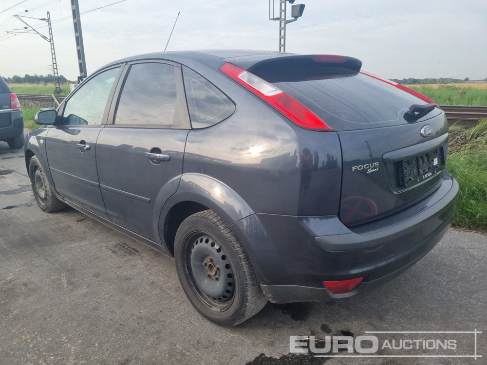 2007 Ford Focus - Voiture: photos 3 2007 Ford Focus - Voiture: photos 3