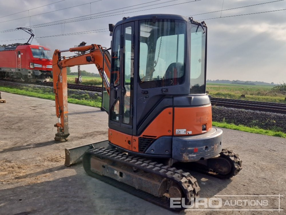 2007 Hitachi ZX35U-2 - Mini pelle: photos 3 2007 Hitachi ZX35U-2 - Mini pelle: photos 3