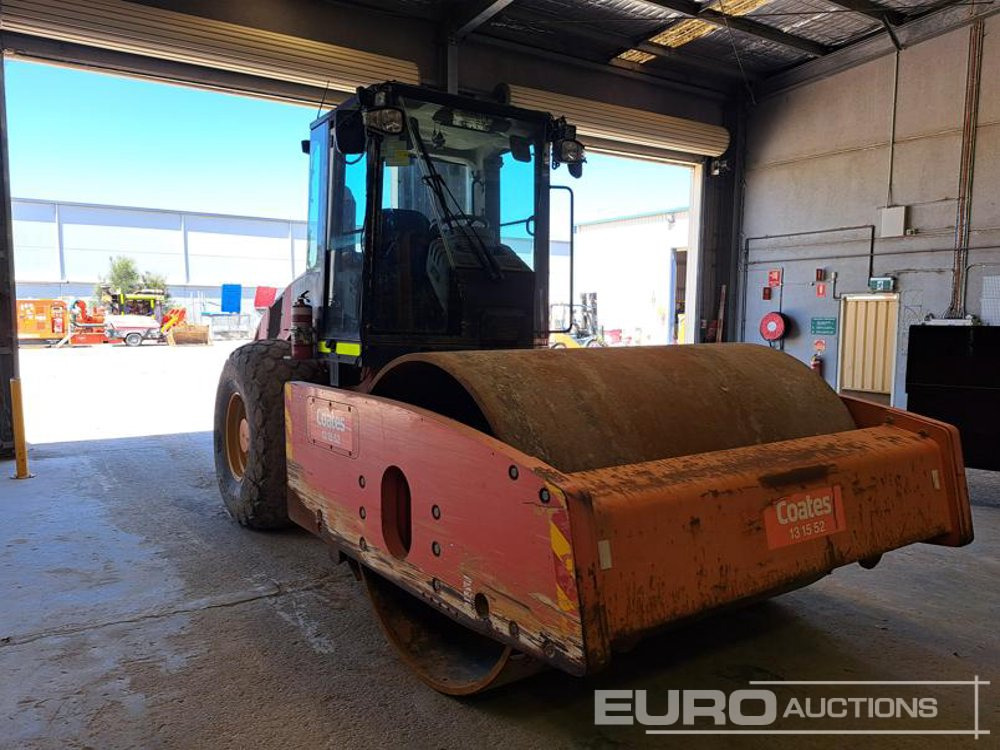 2011 CAT CS74 - Compacteur: photos 2 2011 CAT CS74 - Compacteur: photos 2