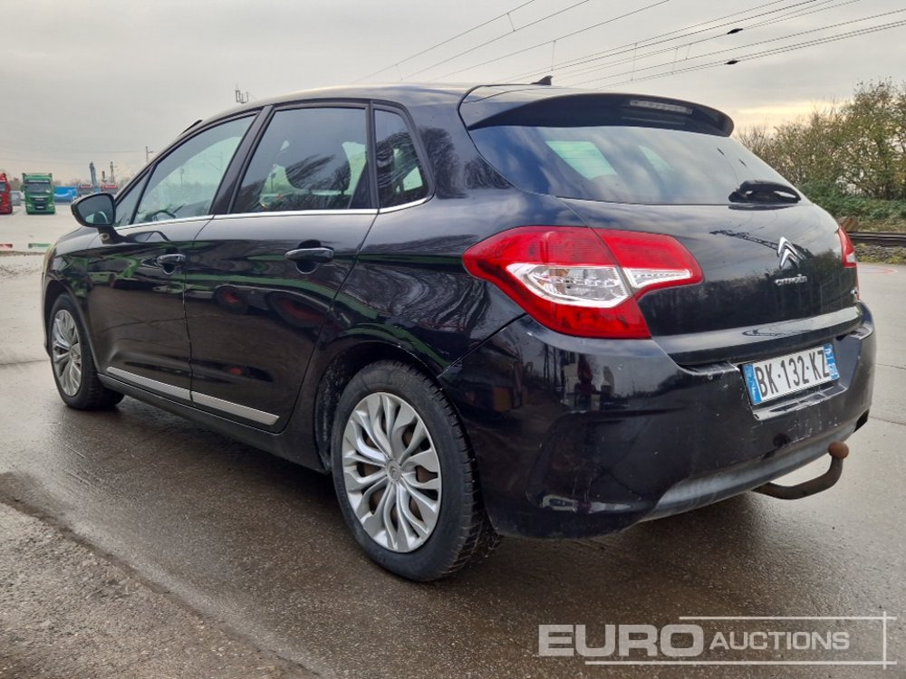 2011 Citreon C4 - Voiture: photos 3 2011 Citreon C4 - Voiture: photos 3