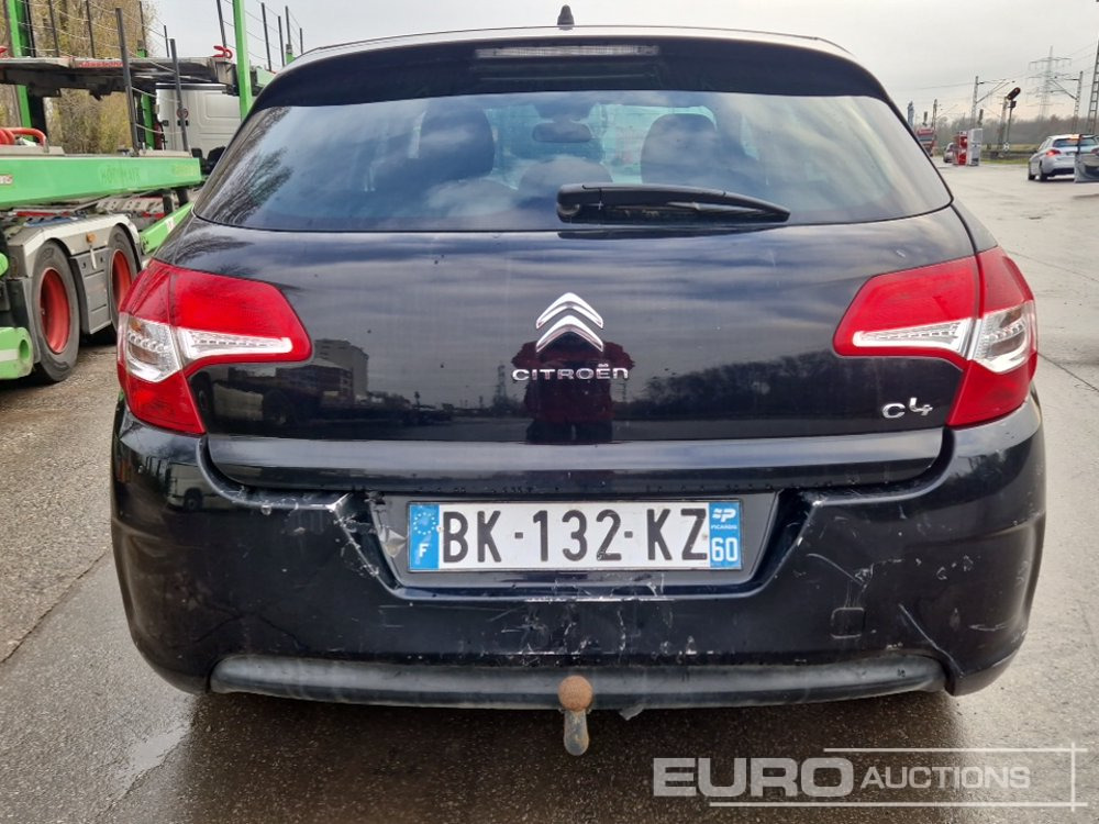 2011 Citreon C4 - Voiture: photos 4 2011 Citreon C4 - Voiture: photos 4