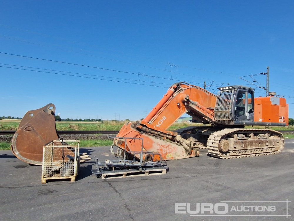2011 Hitachi ZX670LCH-3 - Pelle sur chenille: photos 1 2011 Hitachi ZX670LCH-3 - Pelle sur chenille: photos 1