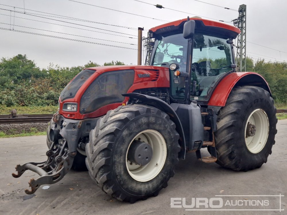 2011 Valtra S322 - Tracteur agricole: photos 1 2011 Valtra S322 - Tracteur agricole: photos 1