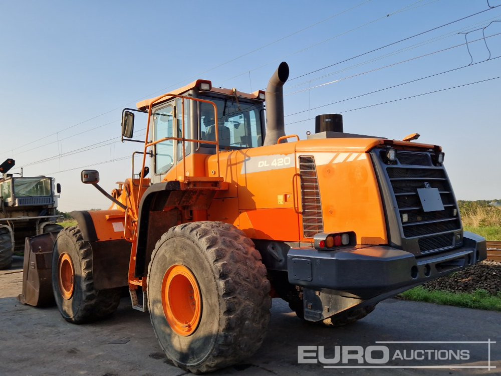 2012 Doosan DL420-3 - Chargeuse sur pneus: photos 3 2012 Doosan DL420-3 - Chargeuse sur pneus: photos 3