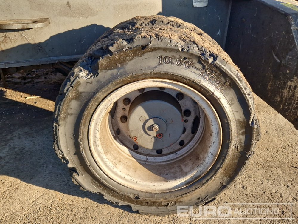 2013 Fuchs MHL335 - Pelle sur pneus: photos 2 2013 Fuchs MHL335 - Pelle sur pneus: photos 2