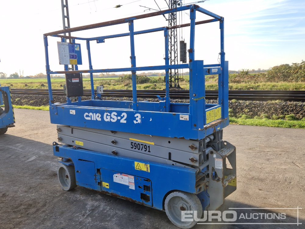 2015 Genie GS-2032 - Nacelle ciseaux: photos 2 2015 Genie GS-2032 - Nacelle ciseaux: photos 2