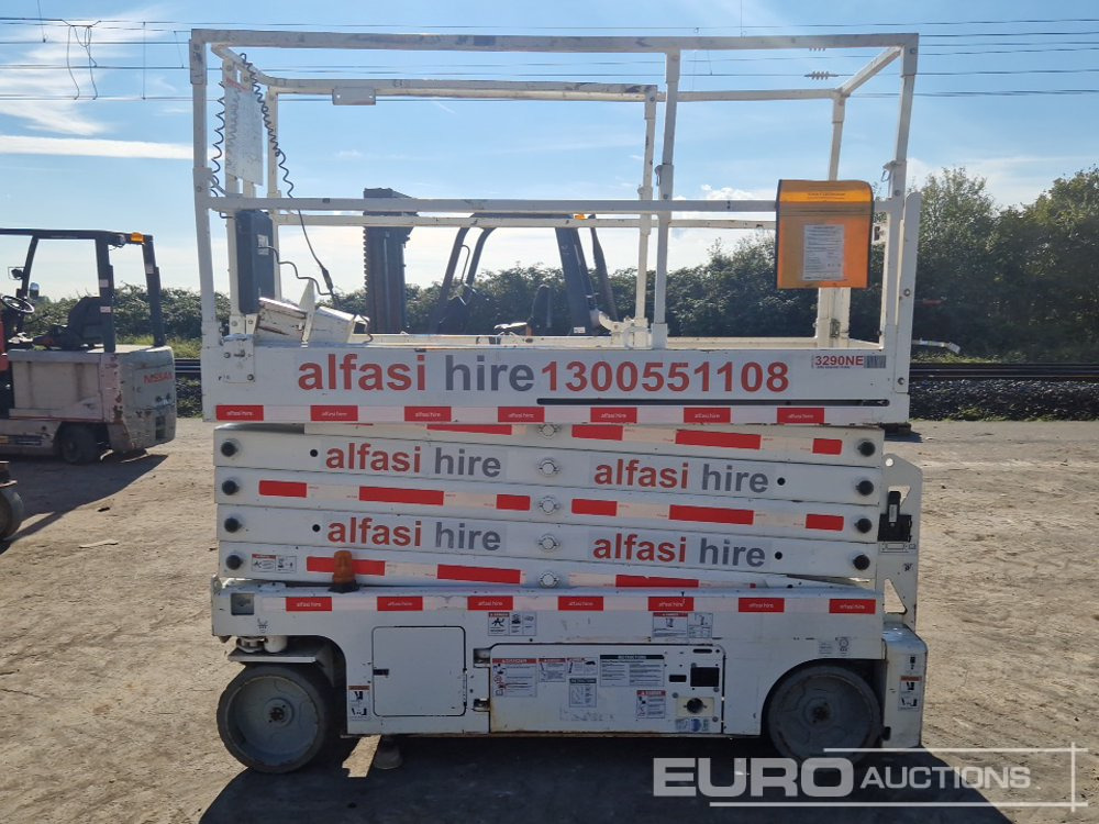 2015 Genie GS3232 - Nacelle: photos 2 2015 Genie GS3232 - Nacelle: photos 2