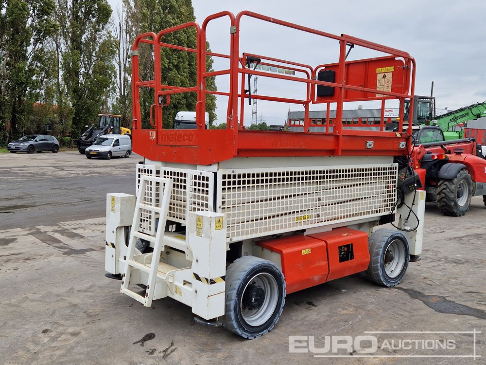 2015 JLG 3369LE - Nacelle: photos 4 2015 JLG 3369LE - Nacelle: photos 4