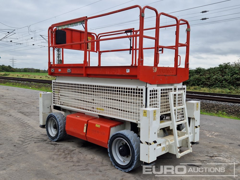 2015 JLG 3369LE - Nacelle: photos 3 2015 JLG 3369LE - Nacelle: photos 3