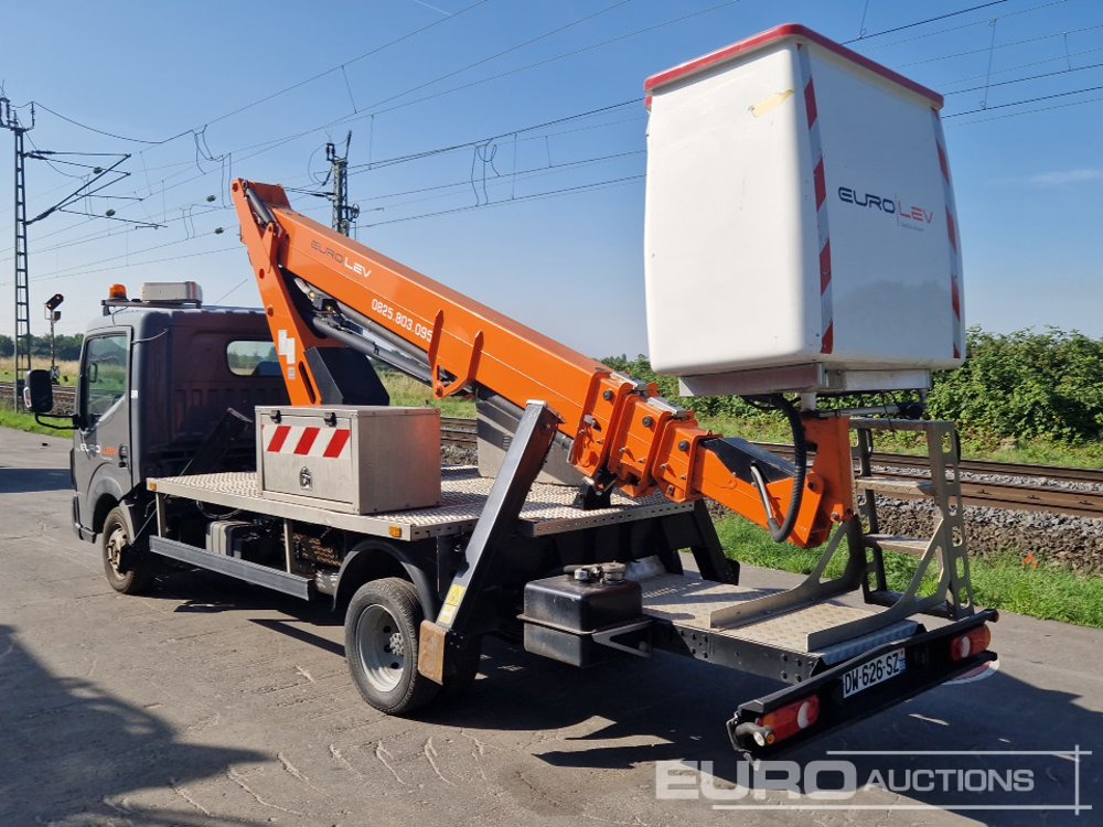 2015 Renault Maxity - Camion avec nacelle: photos 3 2015 Renault Maxity - Camion avec nacelle: photos 3
