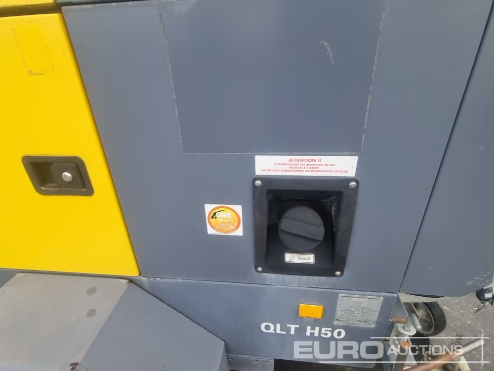 2016 Atlas Copco QLTH50 - Mat d'éclairage: photos 5 2016 Atlas Copco QLTH50 - Mat d'éclairage: photos 5