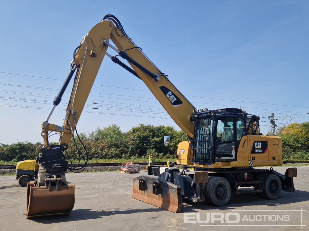 2016 CAT MH3022 - Pelle sur pneus: photos 1 2016 CAT MH3022 - Pelle sur pneus: photos 1