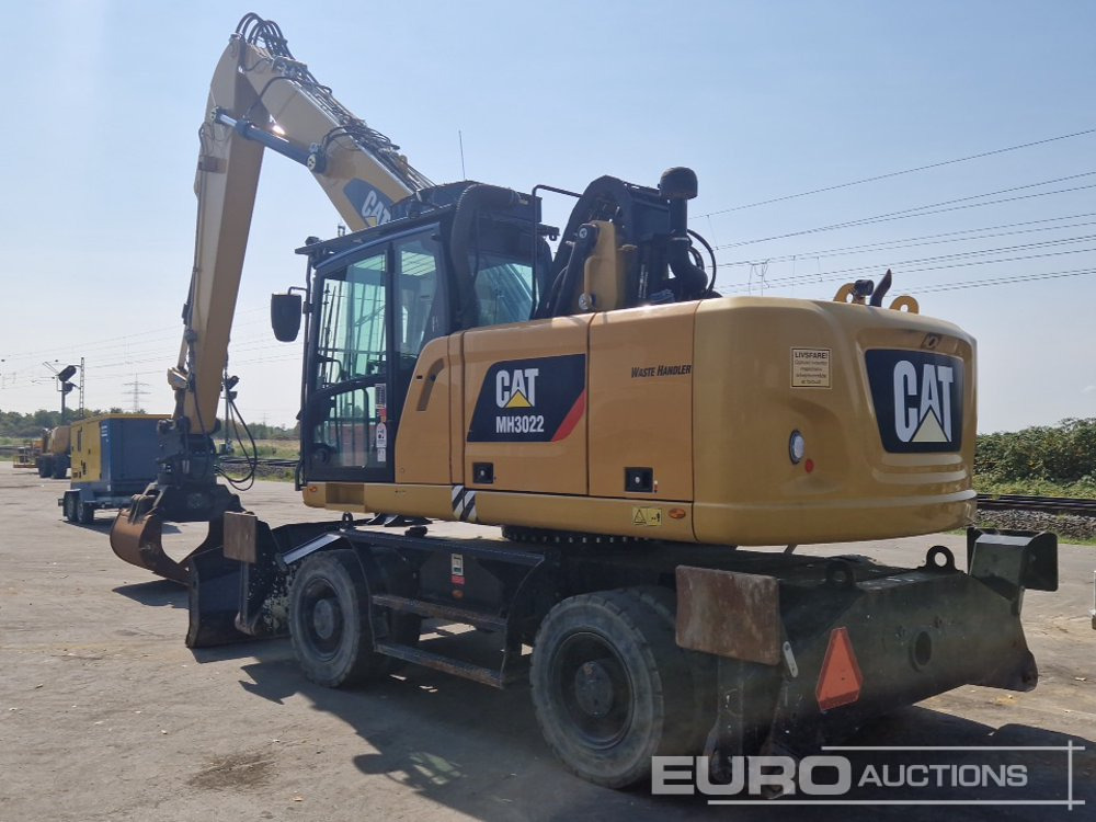 2016 CAT MH3022 - Pelle sur pneus: photos 3 2016 CAT MH3022 - Pelle sur pneus: photos 3