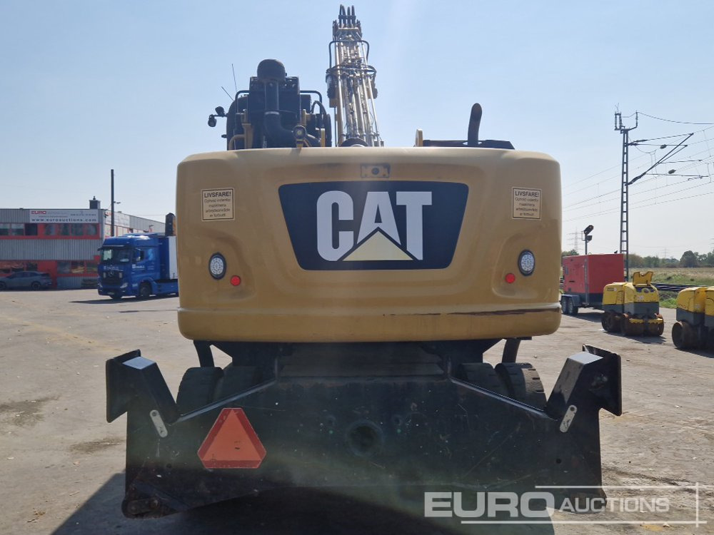 2016 CAT MH3022 - Pelle sur pneus: photos 4 2016 CAT MH3022 - Pelle sur pneus: photos 4