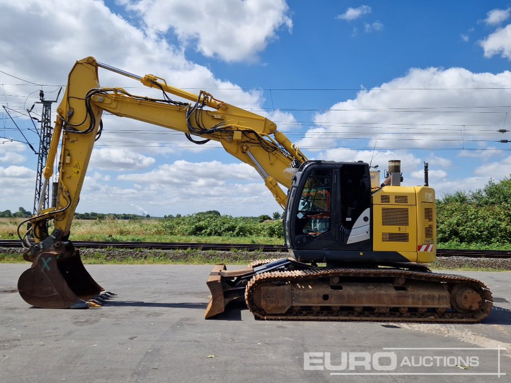 2016 Hitachi ZX225USLC-5B - Pelle sur chenille: photos 2 2016 Hitachi ZX225USLC-5B - Pelle sur chenille: photos 2