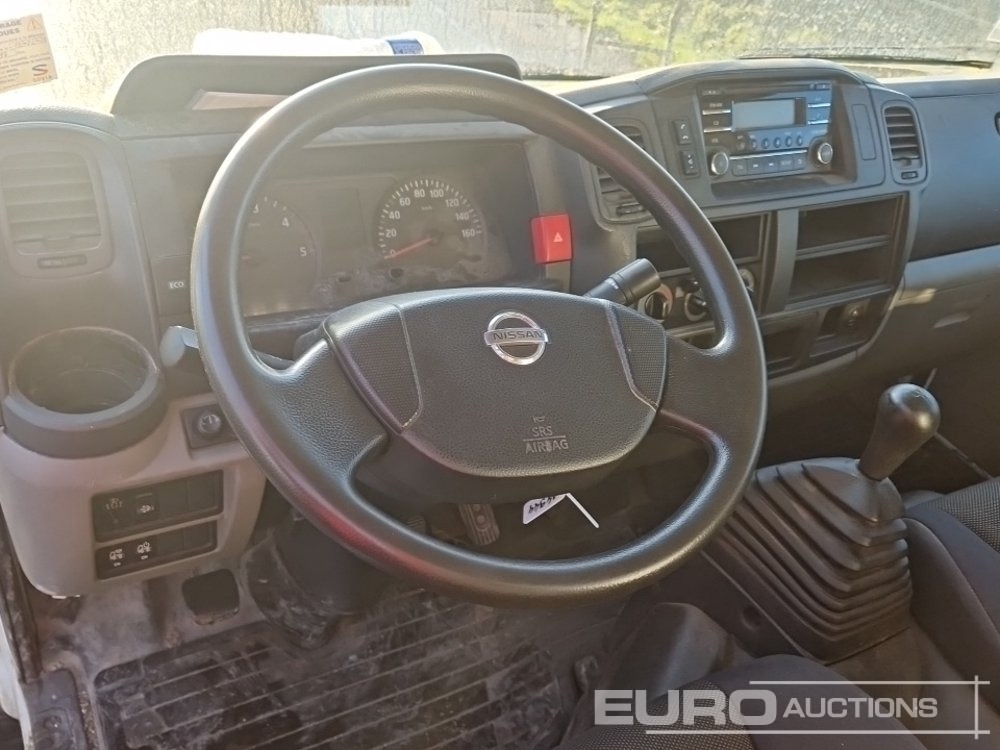 Véhicule utilitaire benne 2017 Nissan NT400: photos 28