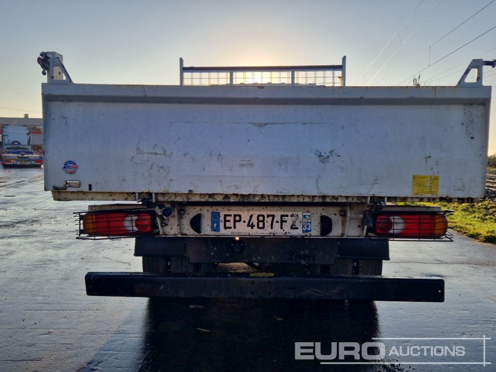 2017 Nissan NT400 - Véhicule utilitaire benne: photos 4 2017 Nissan NT400 - Véhicule utilitaire benne: photos 4