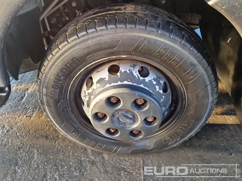 Véhicule utilitaire benne 2017 Nissan NT400: photos 10