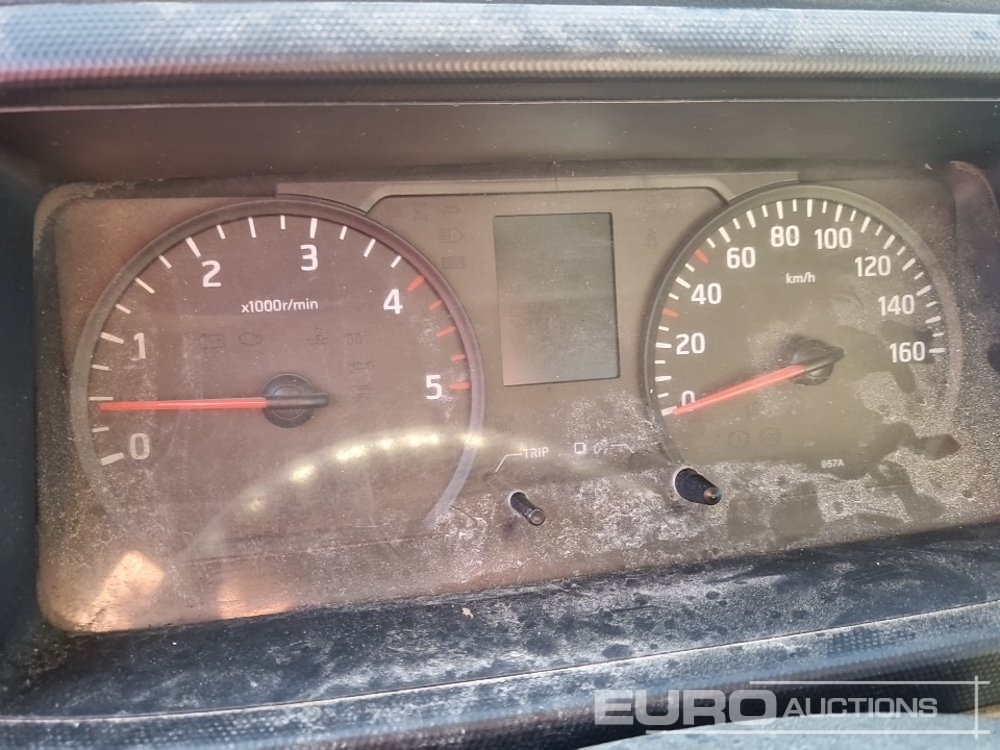 Véhicule utilitaire benne 2017 Nissan NT400: photos 30