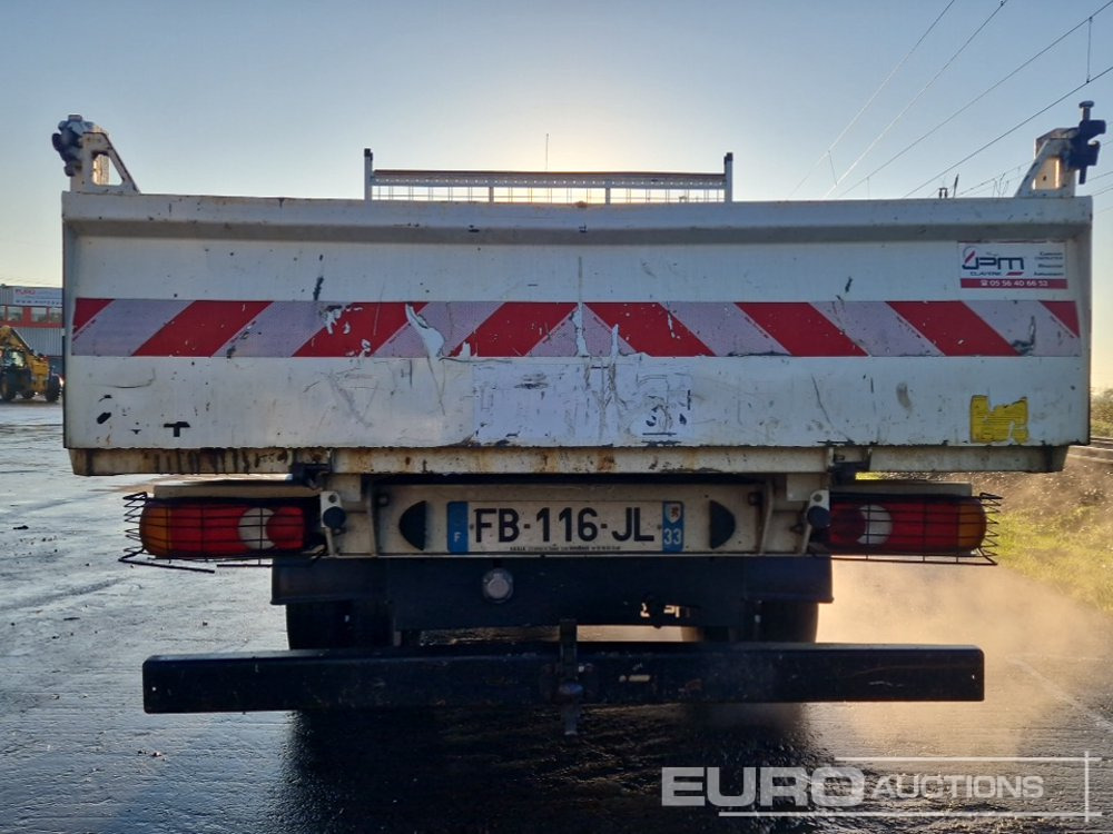 2018 Nissan NT400 - Véhicule utilitaire benne: photos 4 2018 Nissan NT400 - Véhicule utilitaire benne: photos 4