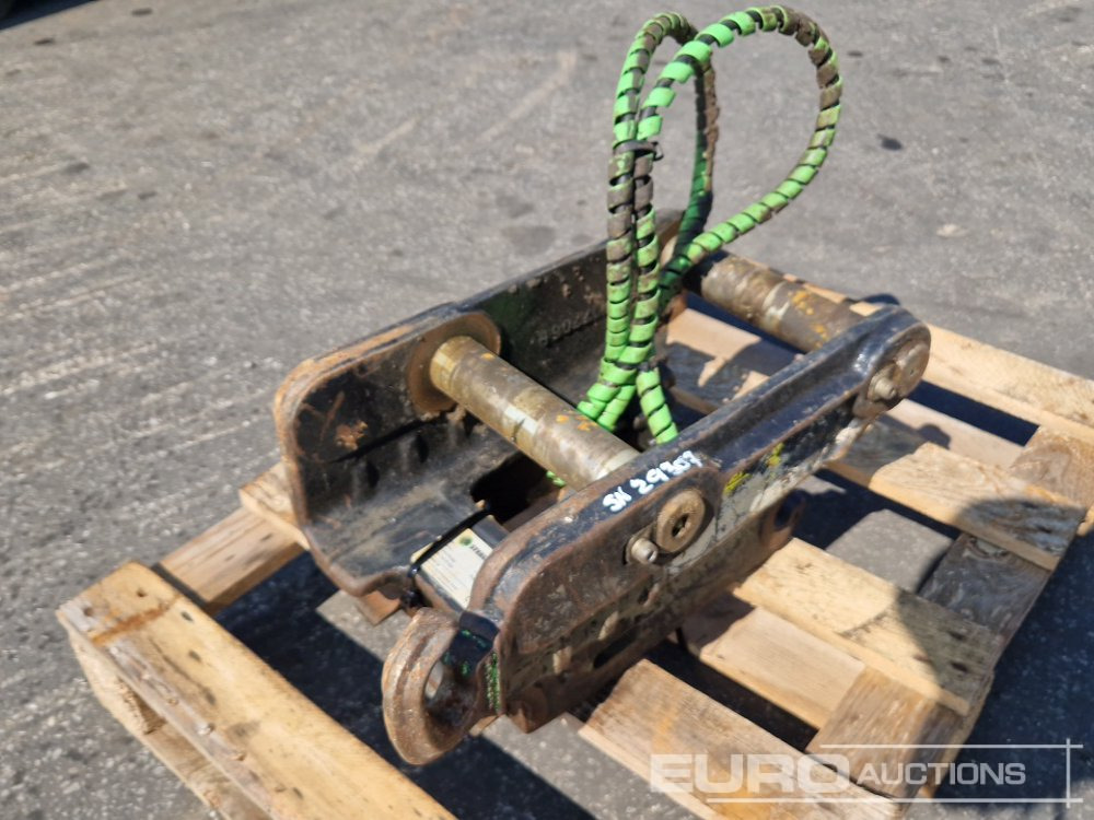 2020 Steelwrist QH to suit Volvo ECR48/50/58/EC55/EW60 - Attache rapide: photos 2 2020 Steelwrist QH to suit Volvo ECR48/50/58/EC55/EW60 - Attache rapide: photos 2