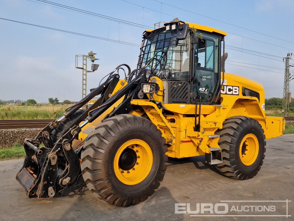 2022 JCB 427HT - Chargeuse sur pneus: photos 1 2022 JCB 427HT - Chargeuse sur pneus: photos 1