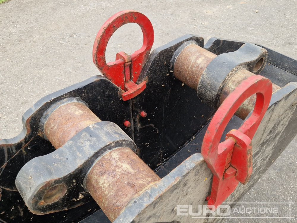 Accessoire pour Pelle 13" Clammshell Bucket: photos 7