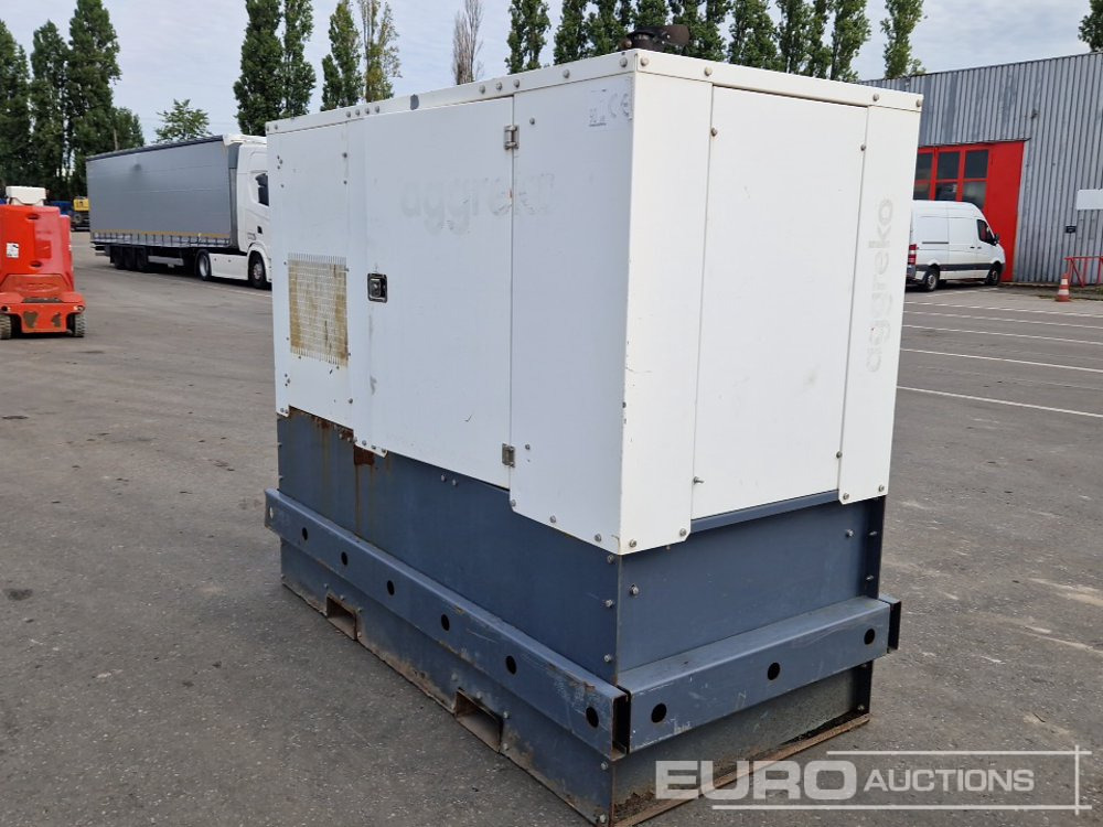Aggreko 30 kVA Static Generator, John Deere Engine - Groupe électrogène: photos 4 Aggreko 30 kVA Static Generator, John Deere Engine - Groupe électrogène: photos 4