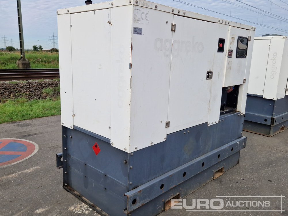 Aggreko 30 kVA Static Generator, John Deere Engine - Groupe électrogène: photos 1 Aggreko 30 kVA Static Generator, John Deere Engine - Groupe électrogène: photos 1